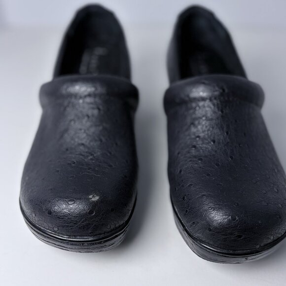 B.O.C. BORN NADIYYA Women's Black Ostrich Print Comfort Clog US 8M Boho, Casual - Picture 2 of 11